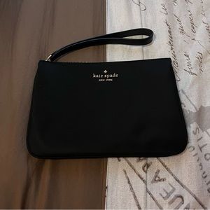Kate Spade Chelsea Medium Wristlet Pouch